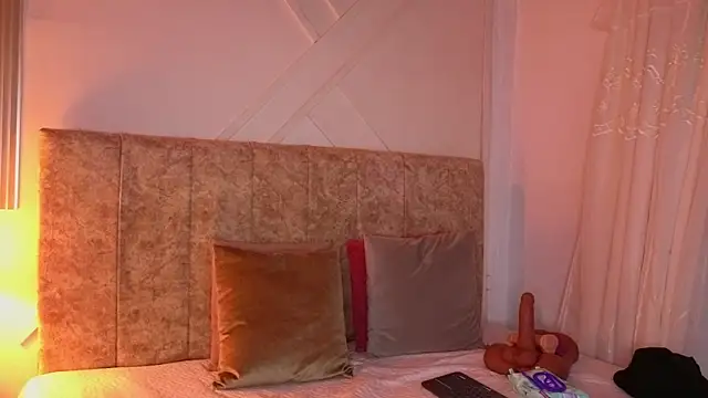 angelinarouse  online show from 29, 7, 2026