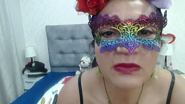 ScarlettGreen  online show from 1, 11, 2025