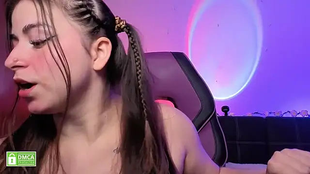 Taiga Cute online show from 3, 5, 2026