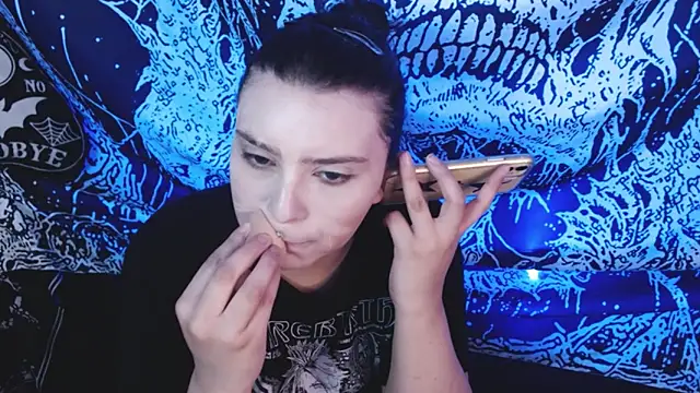 mikaskullcs online show from 30, 6, 2026