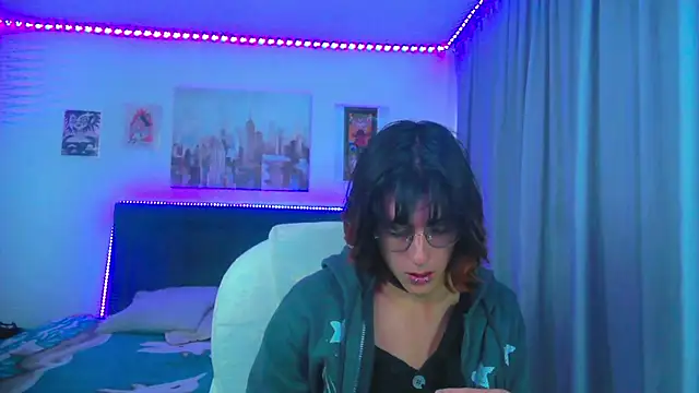 goth minerva online show from 4, 7, 2026