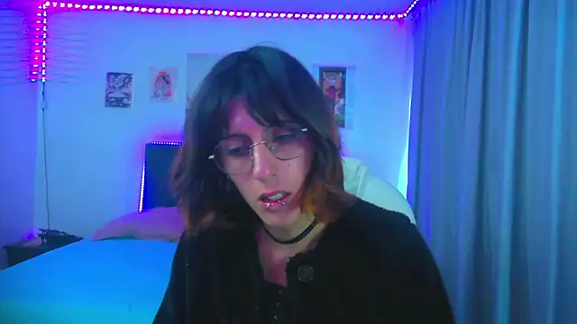 goth minerva online show from 13, 7, 2026