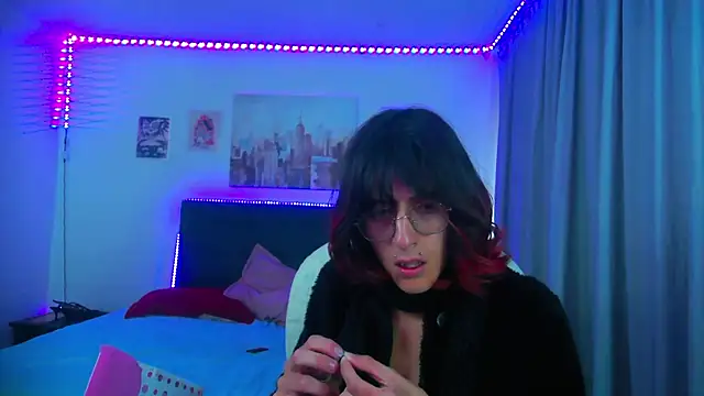 goth minerva online show from 23, 7, 2026