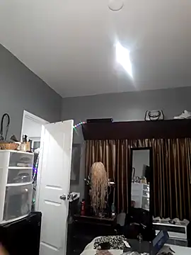 ItsBarbieBitcxxxx69 online show from 16, 12, 2025