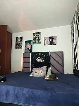 KARINNA  RAVEN online show from 18, 10, 2025