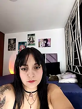 KARINNA  RAVEN online show from 23, 10, 2025