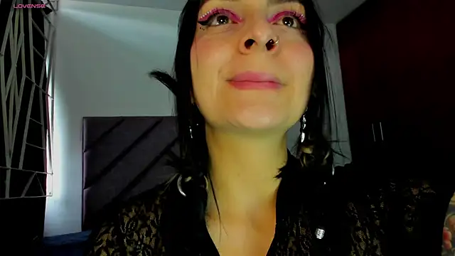 Snapshot of KARINNA__RAVEN chatting on 31, 7, 2026 KARINNA RAVEN online show from 31, 7, 2026