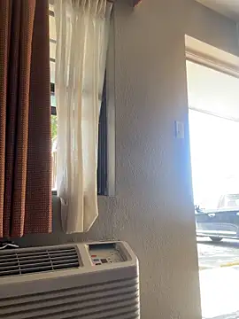 Snapshot of Stressreliev3r chatting on 25, 3, 2026 Stressreliev3r online show from 25, 3, 2026