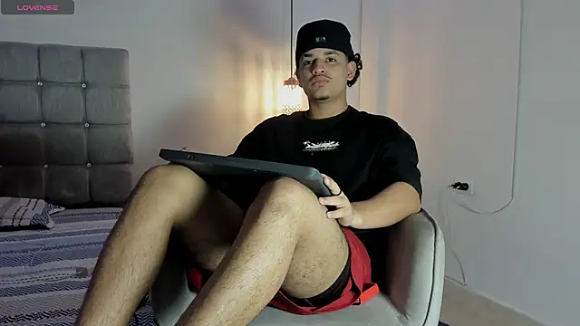 samxx muscle online show from 1, 10, 2025