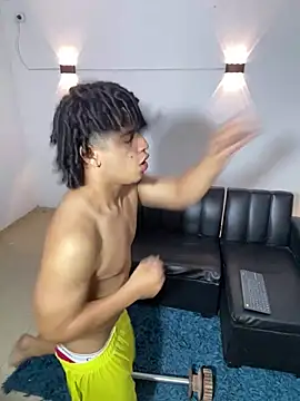 samxx muscle online show from 4, 5, 2026