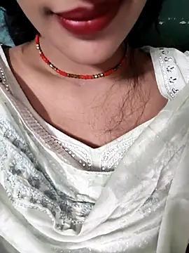 Eshwari Chopra online show from 16, 11, 2025