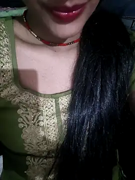 Eshwari Chopra online show from 4, 4, 2026