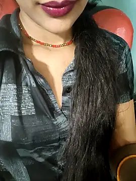 Eshwari Chopra online show from 28, 4, 2026