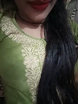 Eshwari Chopra online show from 4, 8, 2026
