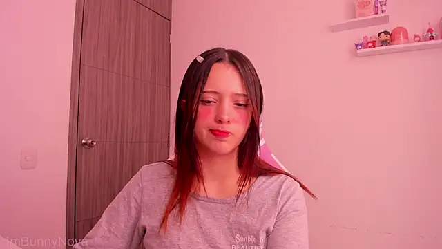 ImBunnyNova online show from 8, 5, 2026