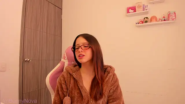 ImBunnyNova online show from 8, 7, 2026