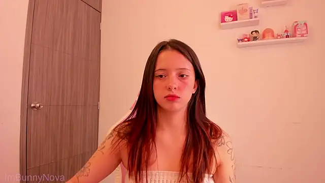 ImBunnyNova online show from 23, 7, 2026