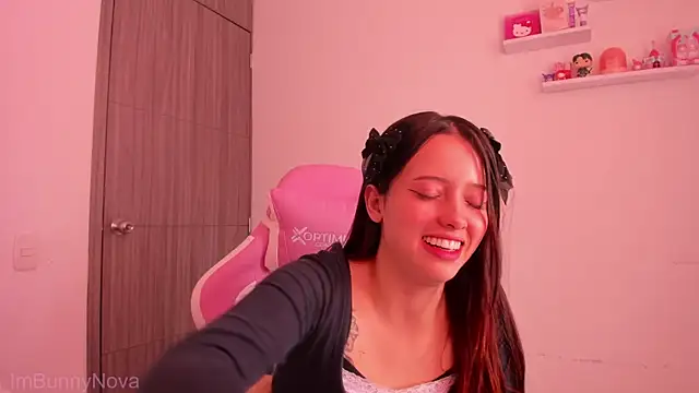 ImBunnyNova online show from 3, 8, 2026