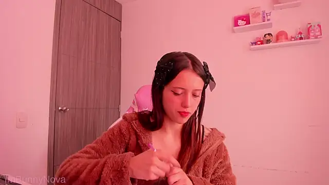 ImBunnyNova online show from 5, 8, 2026