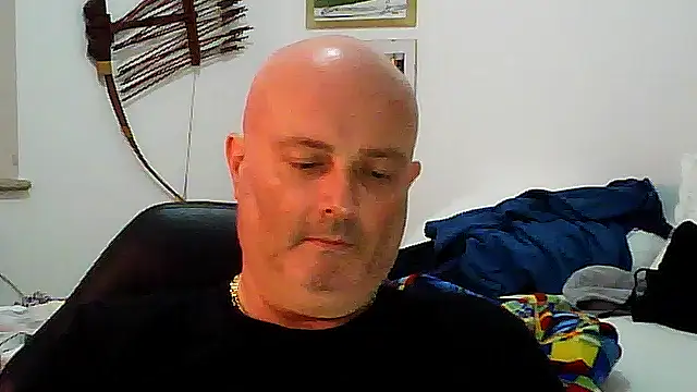 Alexis Bull online show from 3, 11, 2025