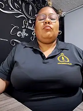 Snapshot of sheila_ro chatting on 7, 1, 2026 sheila ro online show from 7, 1, 2026