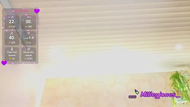 Snapshot of MilleyJones chatting on 10, 6, 2026 MilleyJones online show from 10, 6, 2026
