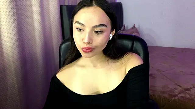 amelia hall online show from 28, 5, 2026