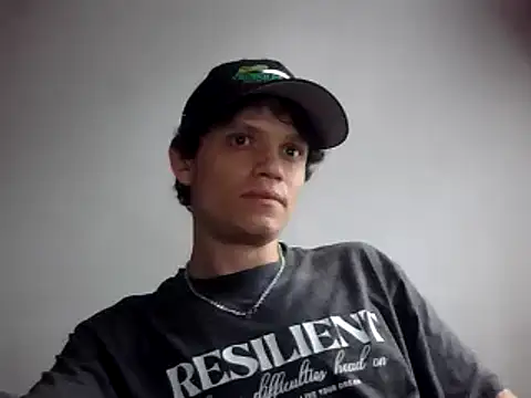 Snapshot of santihot089 chatting on 19, 3, 2025 santihot089 online show from 19, 3, 2025