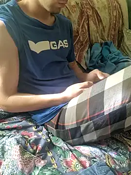 Snapshot of tipetto06 chatting on 3, 10, 2025 tipetto06 online show from 3, 10, 2025