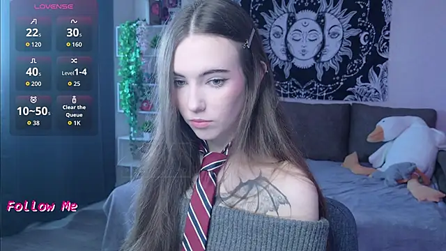 naugghtynikki online show from 15, 10, 2025