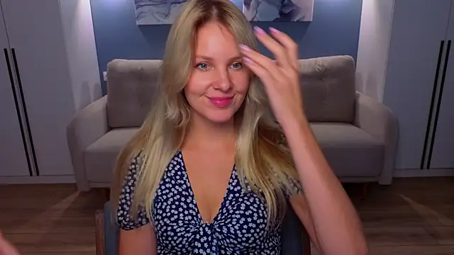 Snapshot of MelanieBennett chatting on 14, 7, 2026 MelanieBennett online show from 14, 7, 2026