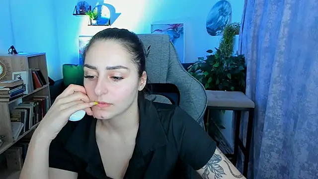 ValeriiMills online show from 19, 2, 2026