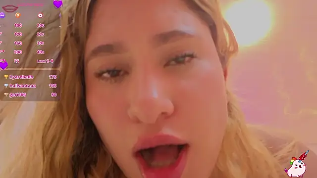 saaya tay online show from 3, 2, 2026