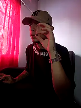 Chris  Jones online show from 23, 9, 2025