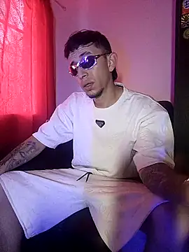 Chris  Jones online show from 25, 9, 2025