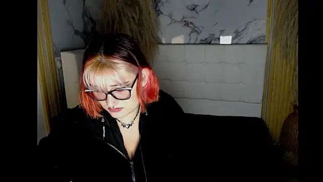 Cerecitaa02  online show from 4, 8, 2026