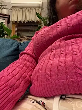 Snapshot of w3tkittty chatting on 12, 2, 2026 w3tkittty online show from 12, 2, 2026