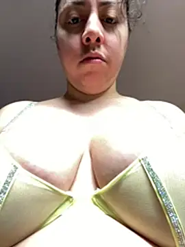 w3tkittty online show from 26, 6, 2026