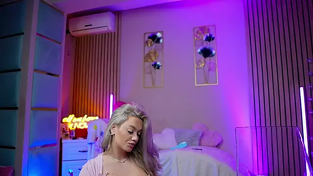 SabrinaJade online show from 10, 2, 2026