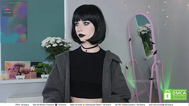 sweetuniporn online show from 20, 7, 2026