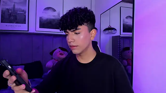 Niick Twink online show from 22, 10, 2025