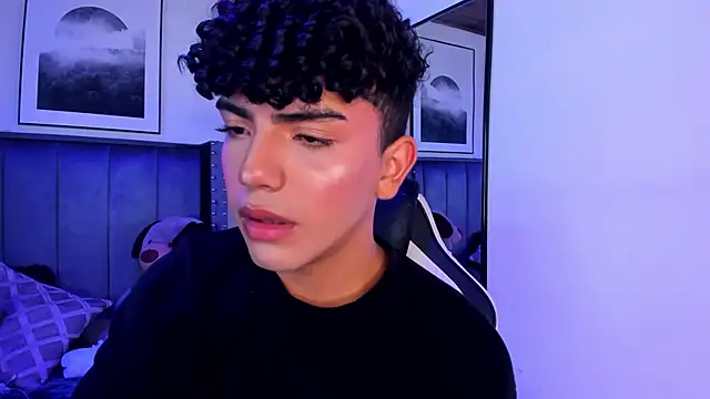 Niick Twink online show from 25, 10, 2025