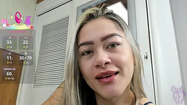 sophiaarenas online show from 22, 12, 2025