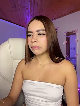 Cristina pinkk online show from 30, 4, 2026