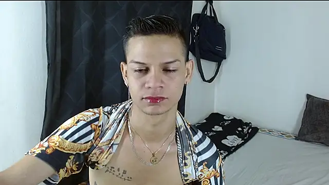 axce1 boy24 online show from 8, 10, 2025