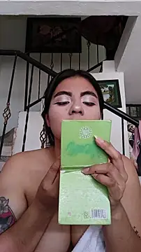 Snapshot of Maddy_rosse12 chatting on 8, 4, 2026 Maddy rosse12 online show from 8, 4, 2026