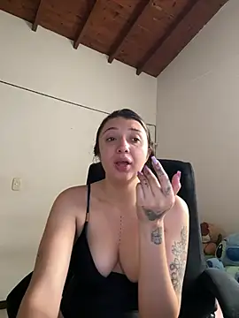Snapshot of Mia__Gray chatting on 13, 5, 2026 Mia Gray online show from 13, 5, 2026