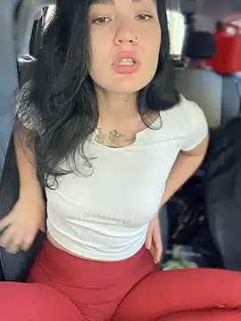 Snapshot of MeekyRich chatting on 17, 9, 2025 MeekyRich online show from 17, 9, 2025