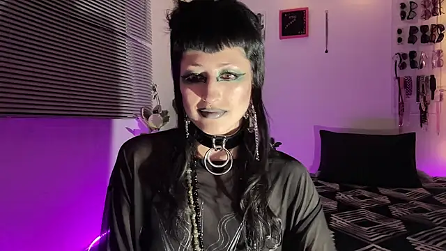 Snapshot of ELENA_UMBRA chatting on 7, 2, 2026 ELENA UMBRA online show from 7, 2, 2026