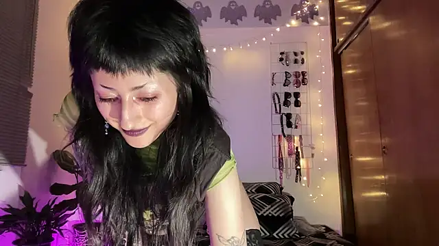 Snapshot of ELENA_UMBRA chatting on 28, 3, 2026 ELENA UMBRA online show from 28, 3, 2026